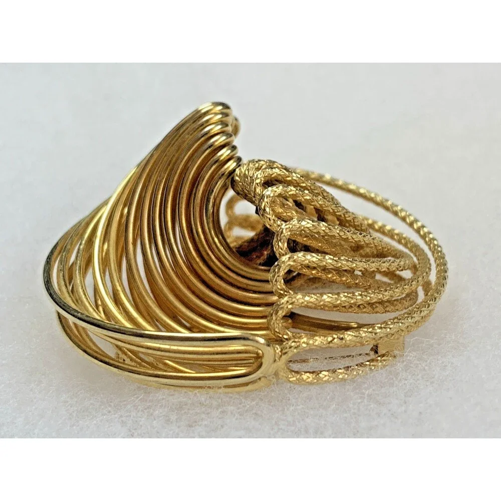 Unbranded vintage gold